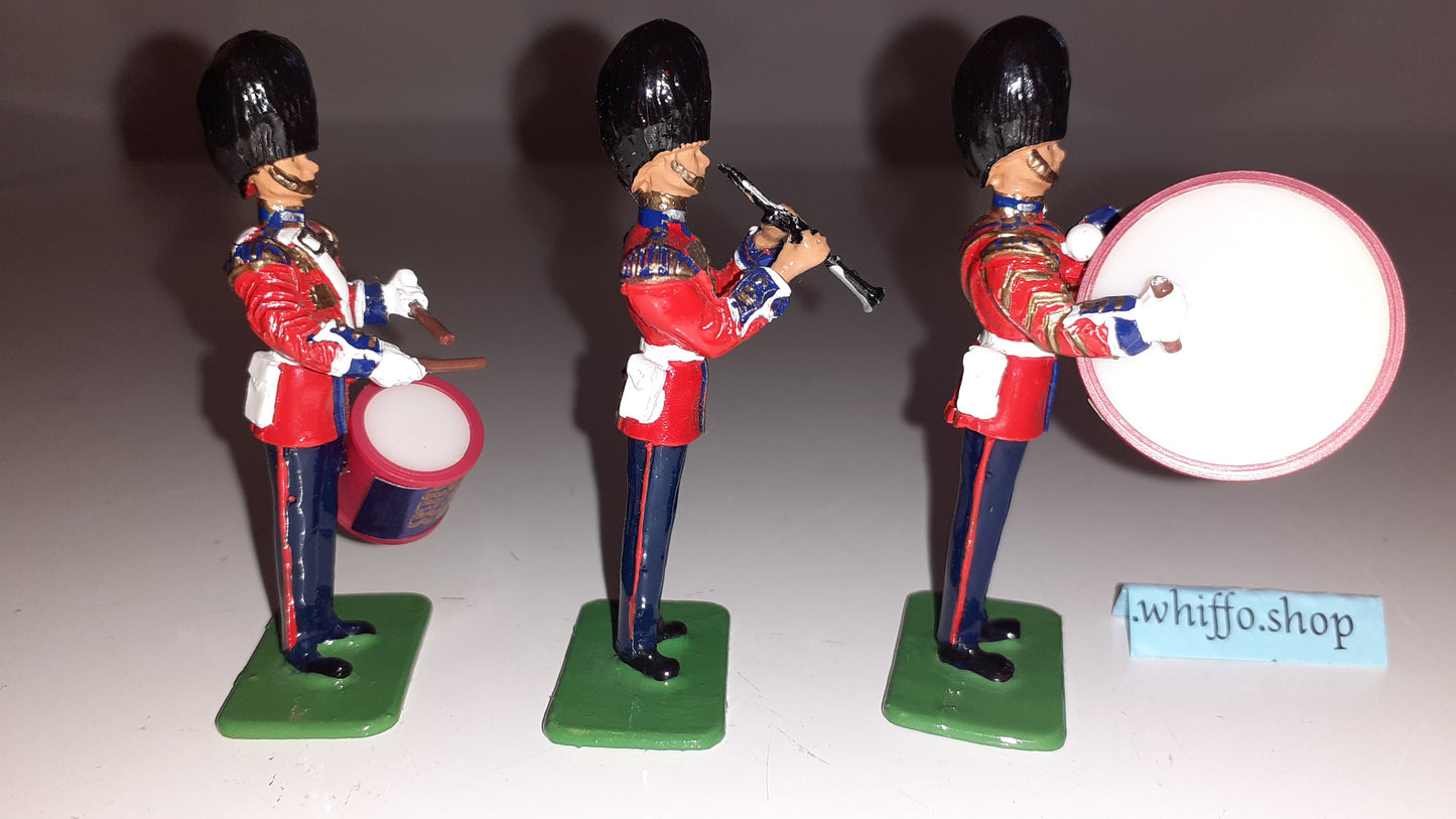 Britains 5992 Queen Victoria Scots Guards Drums band  1:32 metal boxed  S8 for sale