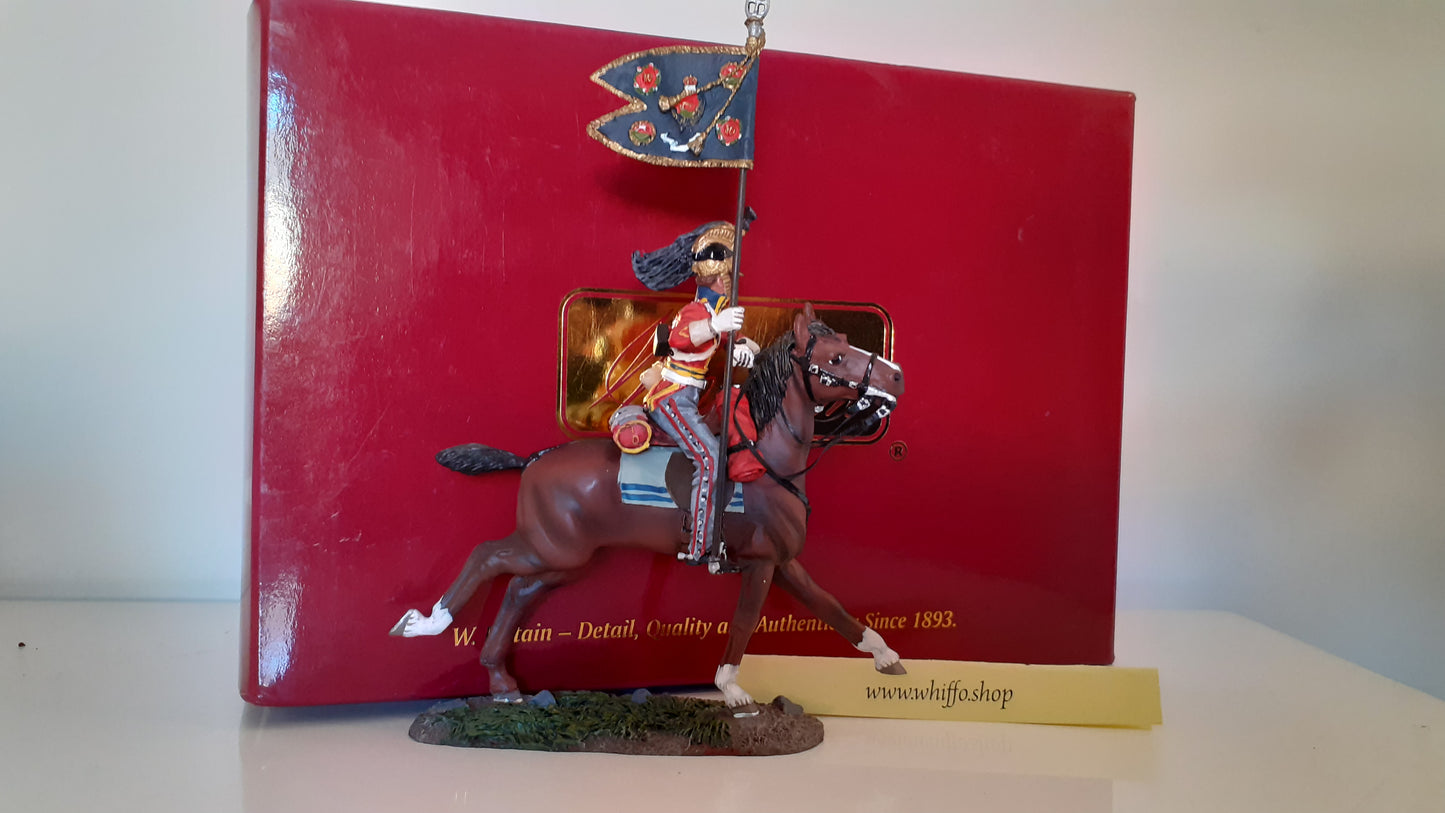 Britains 36066 Napoleonic Waterloo 1st Royal Dragoons Guidon Bearer boxed S8