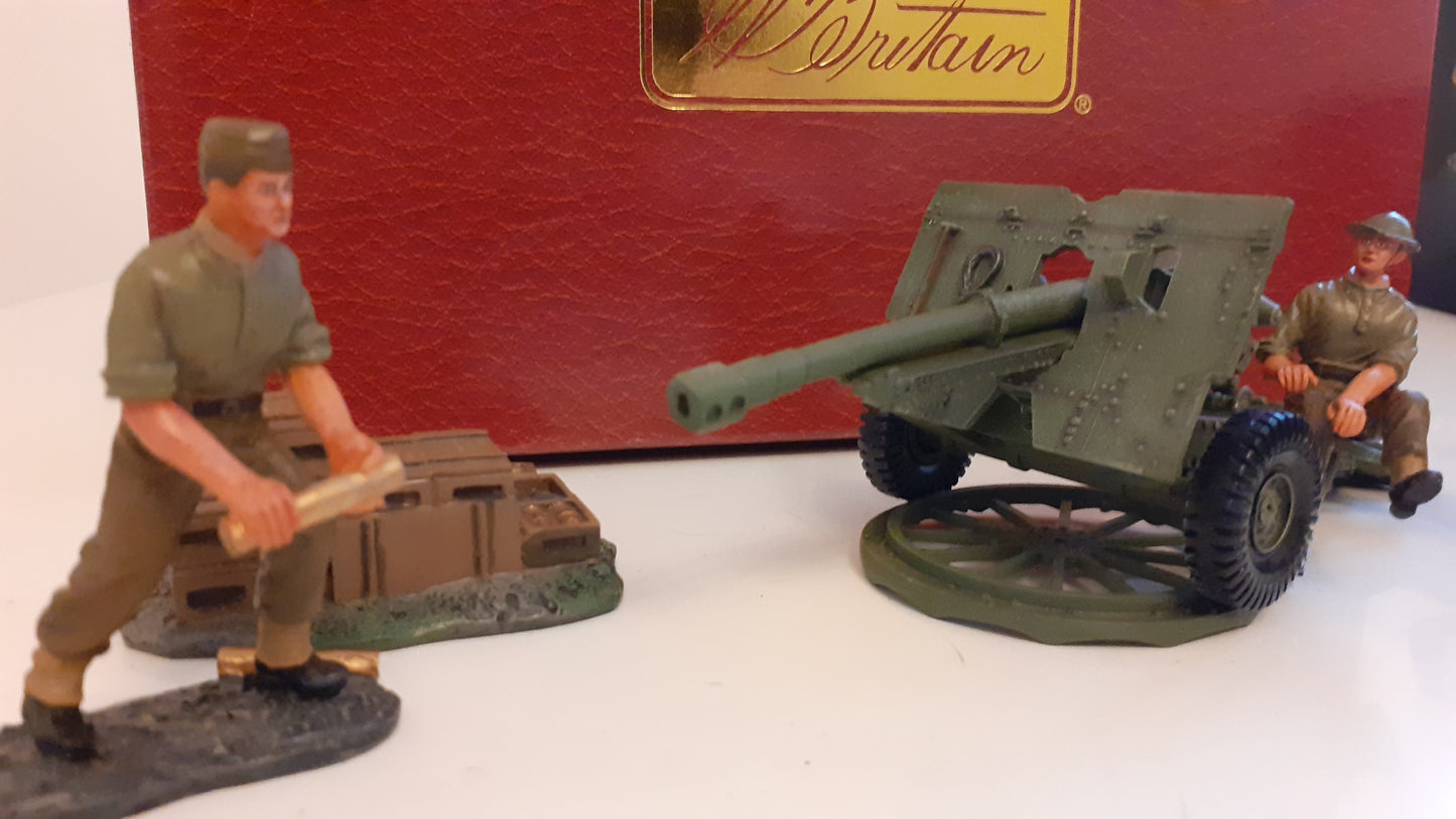 Britains 17587 Ww2 British 25lb Artillery Howitzer Crew  boxed 2005 Wdb70