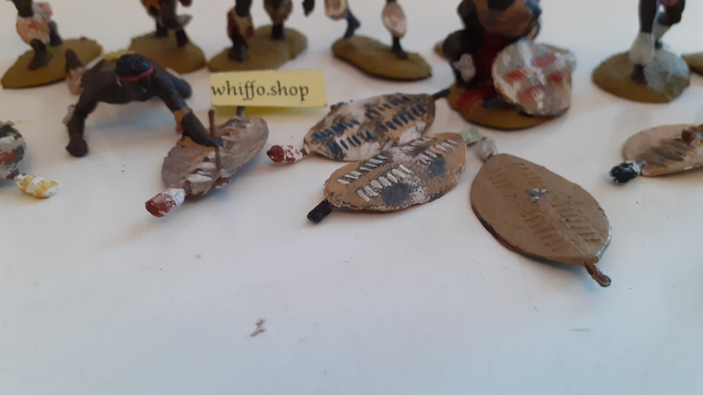conte plastic Zulus  14 Figures 1:32 S8b24