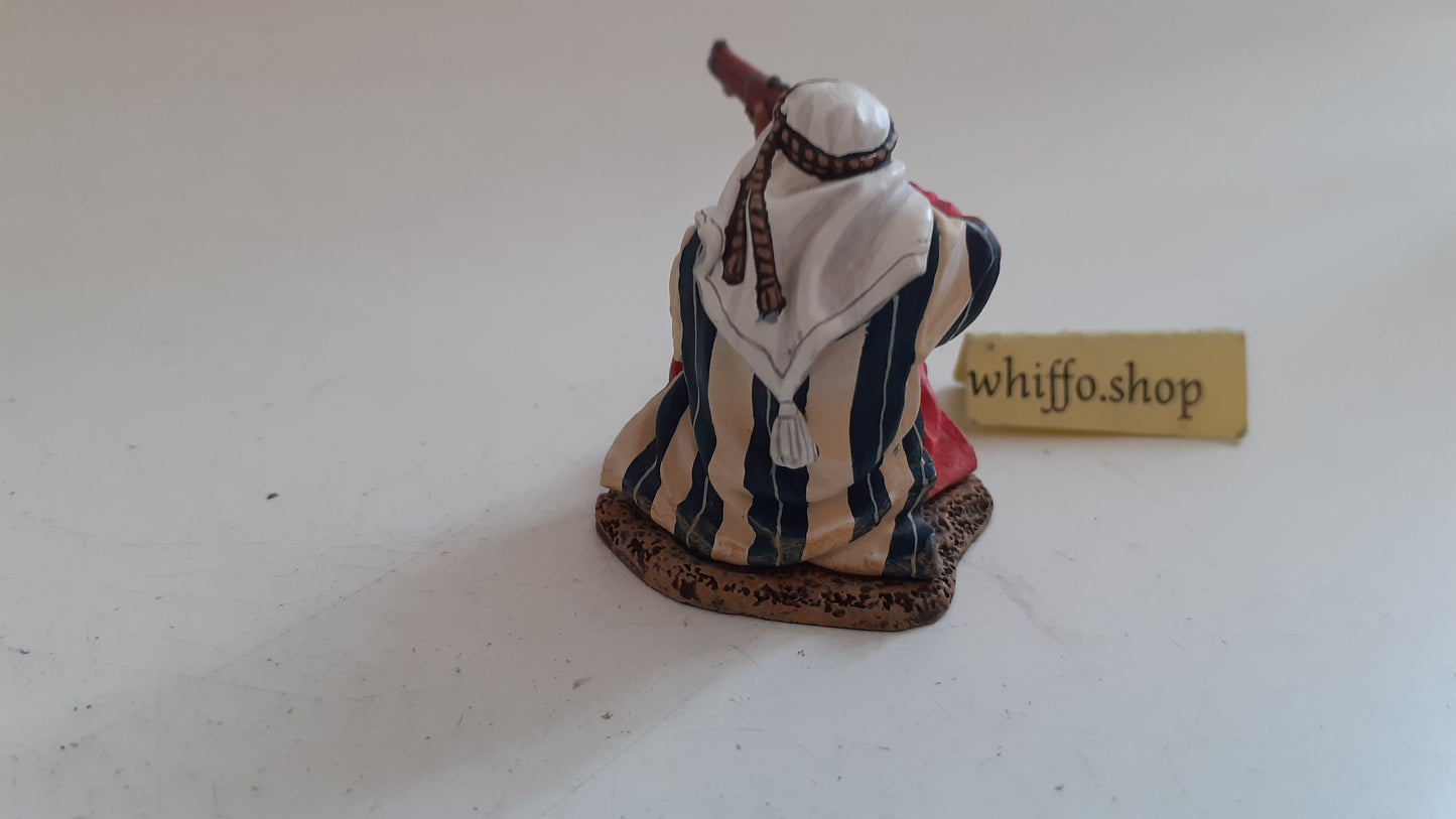 king and country loa006 Lawrence of arabia kneeling arab 1:30 box 2013 wdb25