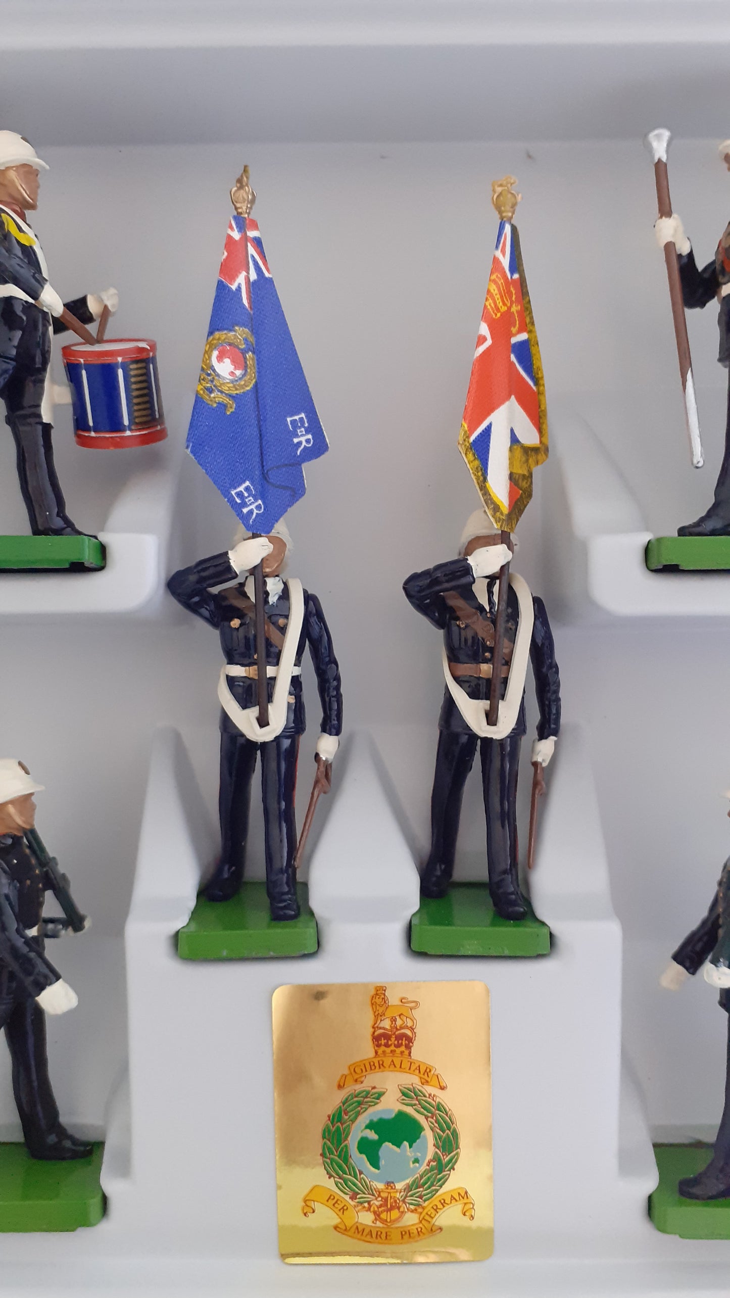 Britains 5804 1991 royal marines colour party  1:32  wb134