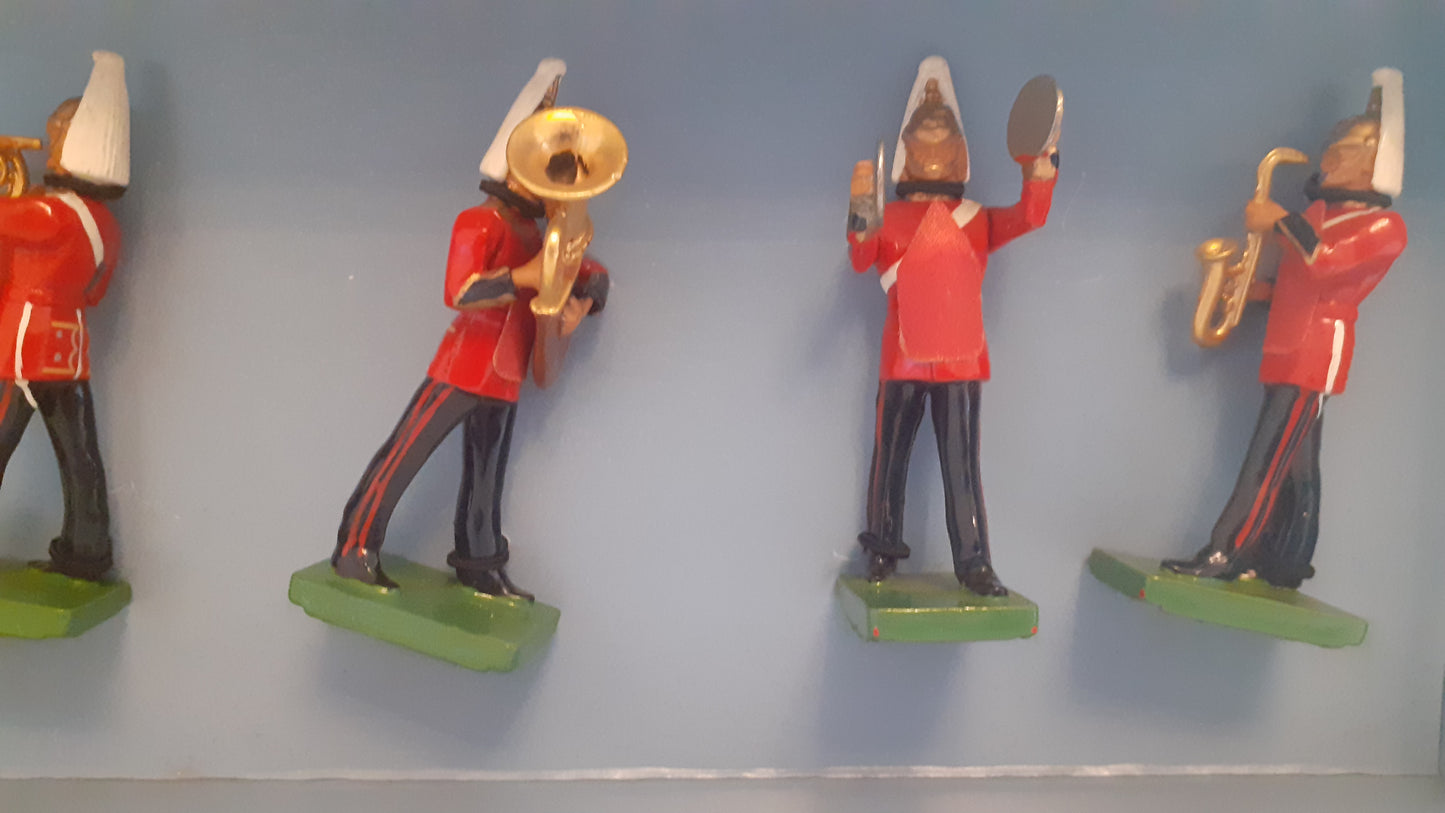 Britains 00154 band of the life guards Buckingham Palace 1999 S725