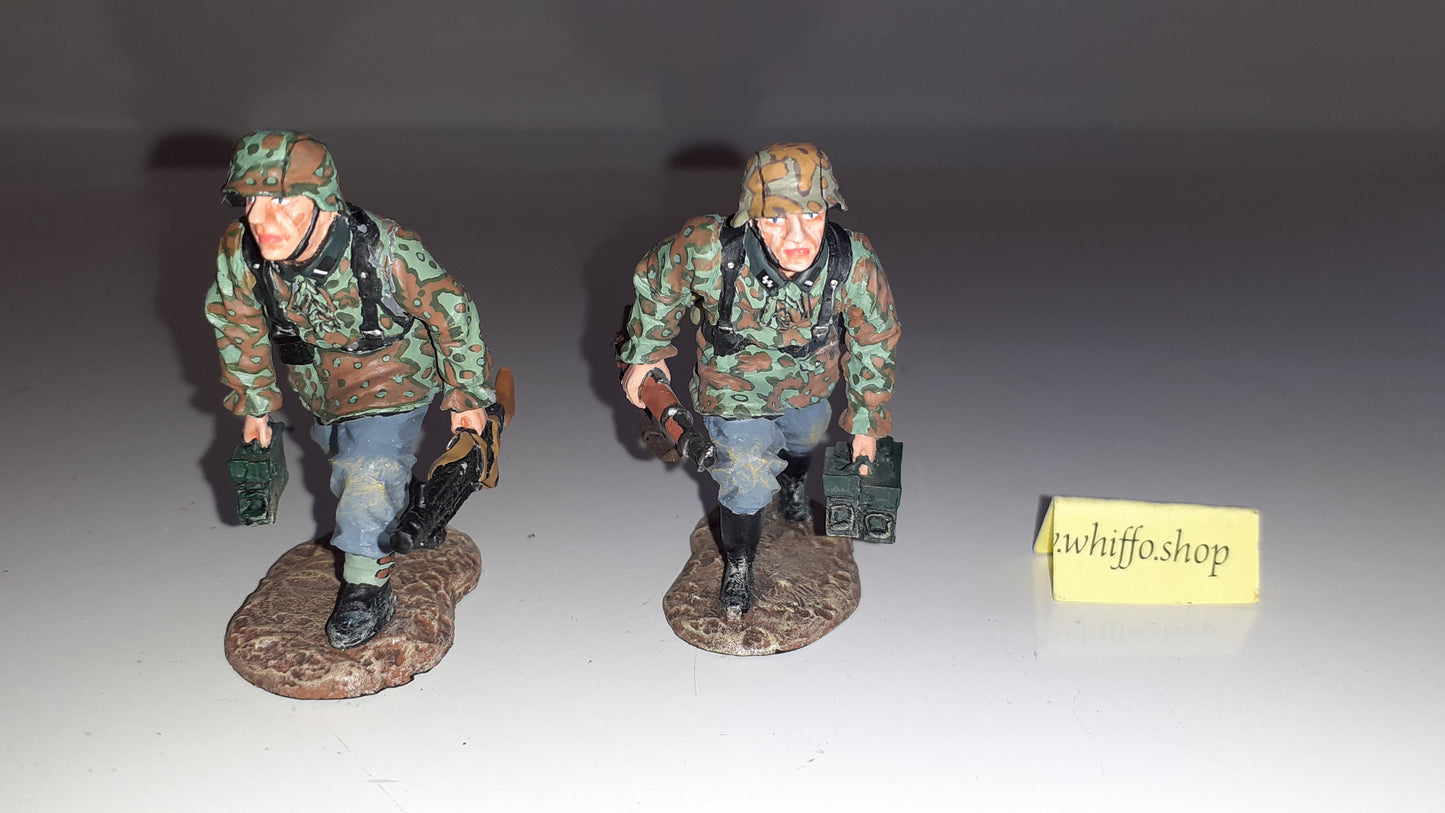 king and country wss123 ws123 ww2 german waffen mg42 Team 1:30 metal boxed 2008 s8