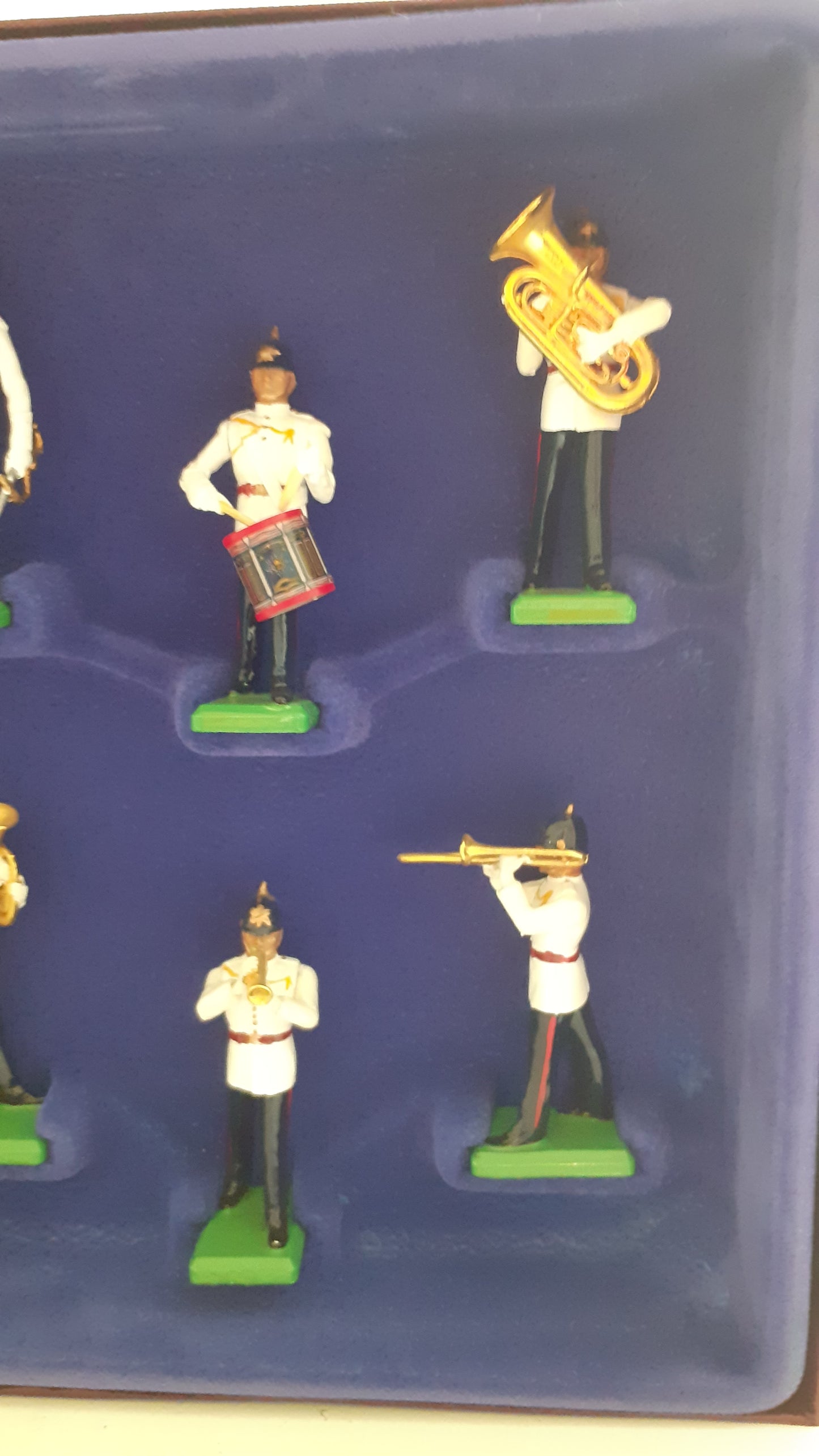 Britains 5294  limited edition royal anglians band the vikings 1994 s735