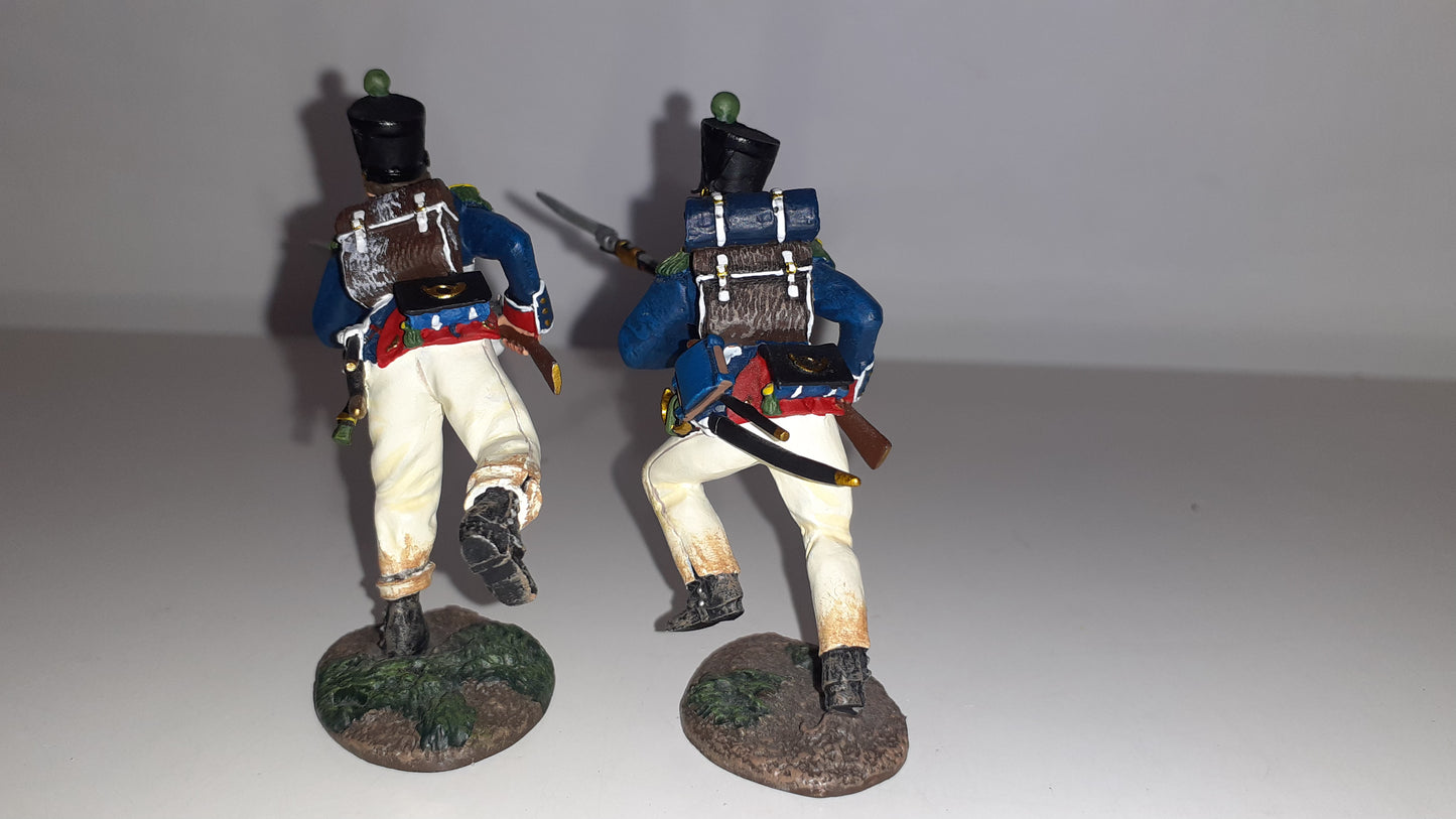 BRITAINS 17670 Napoleonic Waterloo French Chasseurs Assault Set 2007 1:32 S5