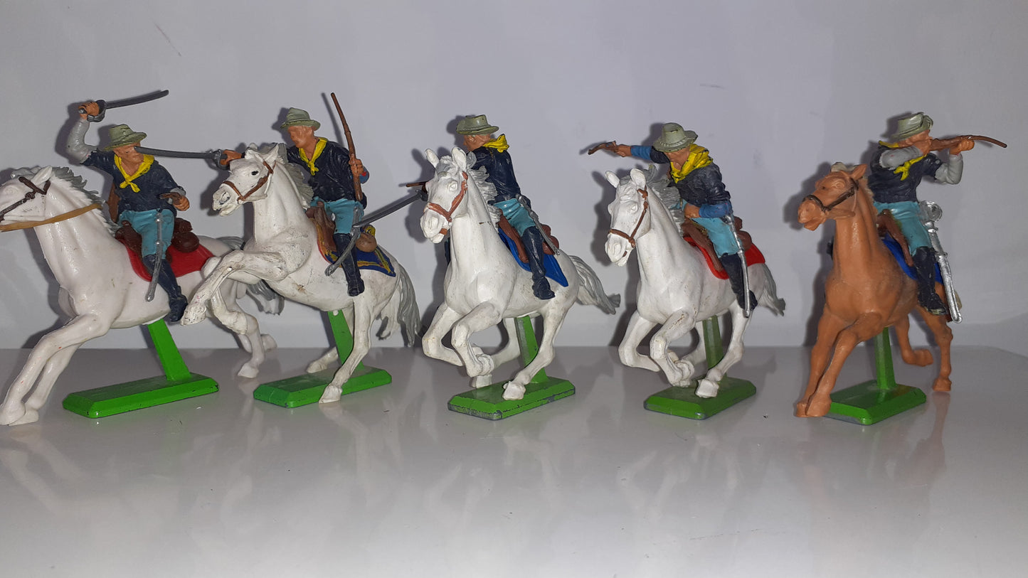 Britains Deetail Mounted 7th Cavalry 1:32 1970s boxed B1