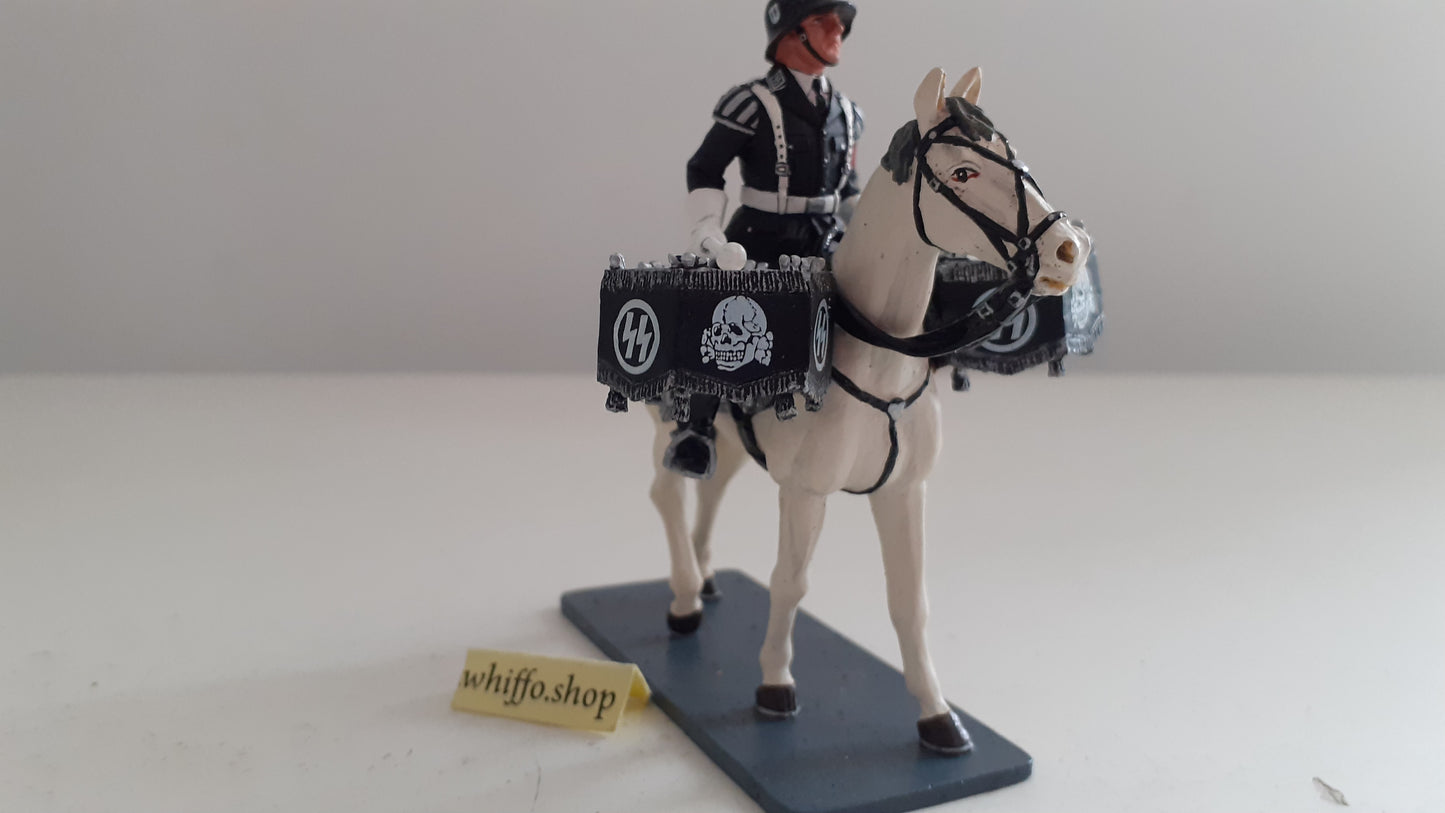 King and country lah119 german ww2 drum horse boxd s150