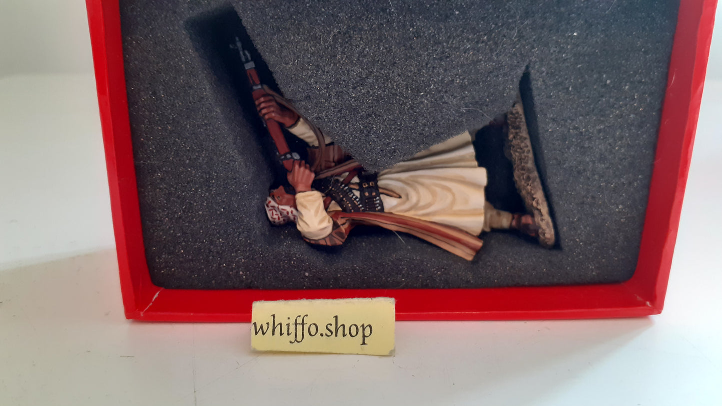 king and country loa005 Lawrence of arabia arab standing  1:30 box 2013 wdb25