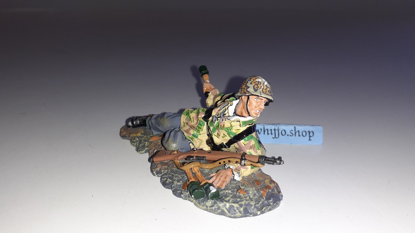 King and country Ww2 Ws063  German Berlin 1945 2005 no box 1:30  W1211