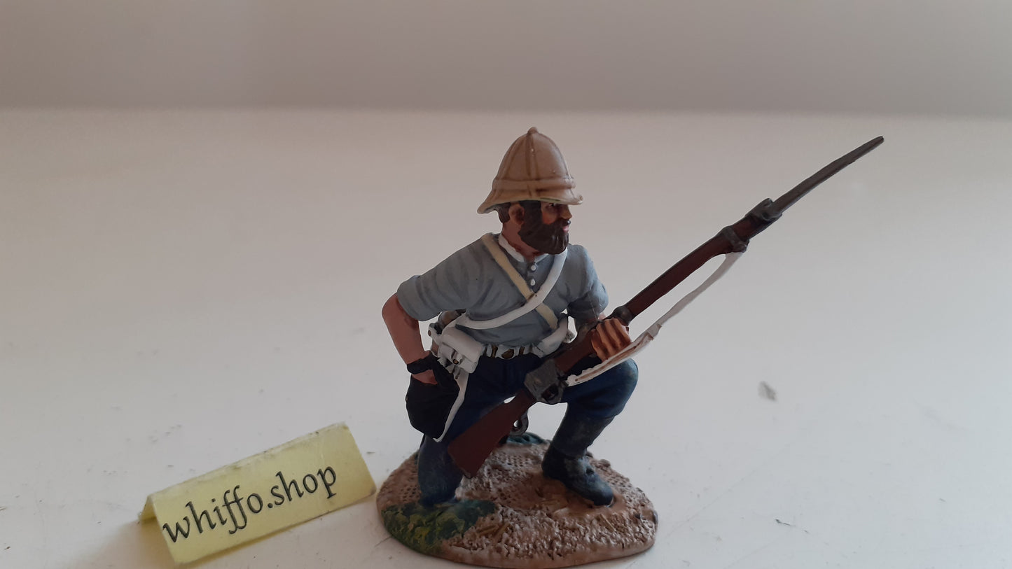 BRITAINS 20179 Zulu War  24th Foot kneeling shirtsleeves 2017 1:32 S324