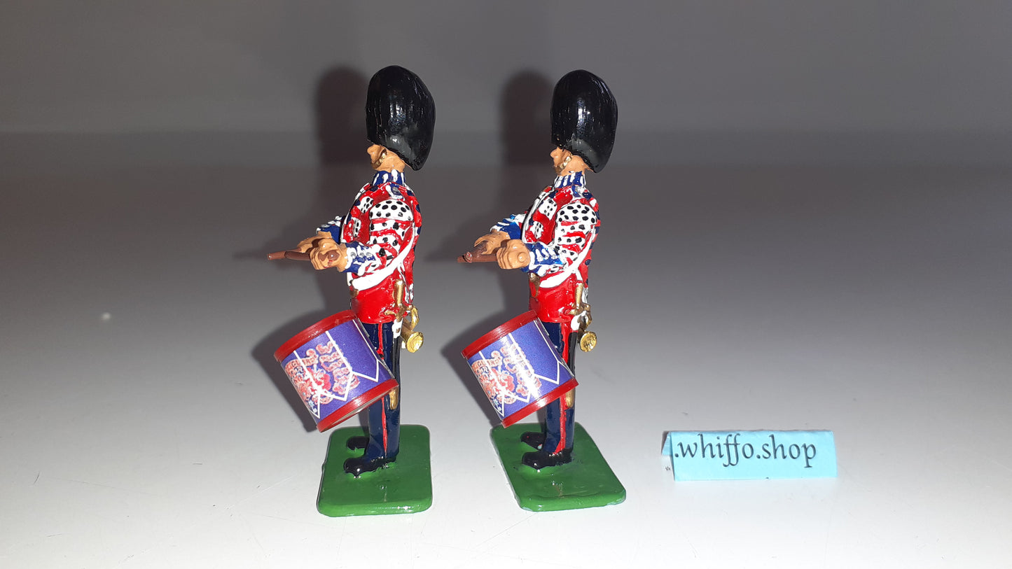 Britains 40211 Queen Victoria Scots Guards Drummers 1:32 metal boxed for sale  S8