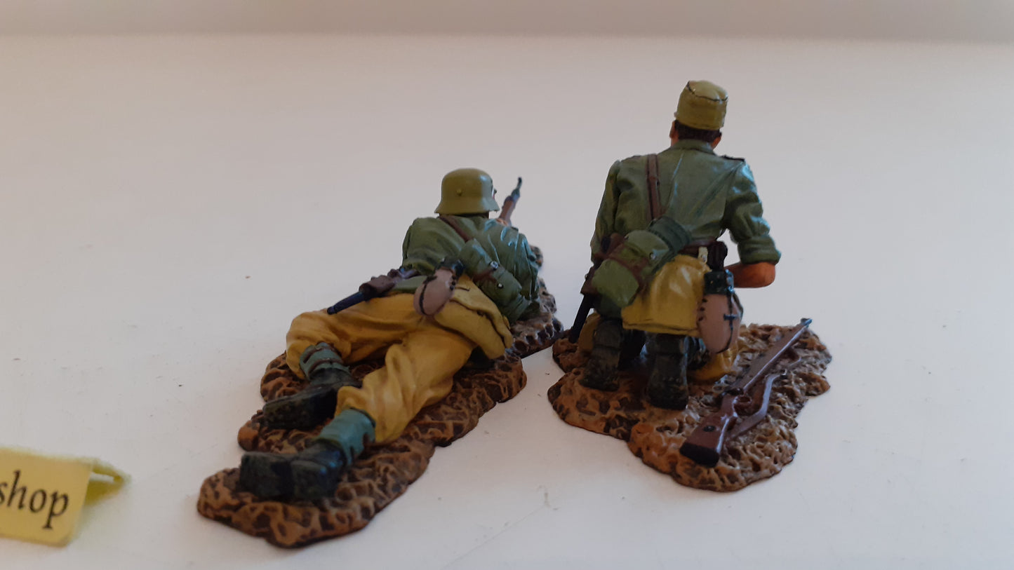Thomas gunn ss032b ww2 german afrika korps rifle section boxed 1:30 compatible king and country s425