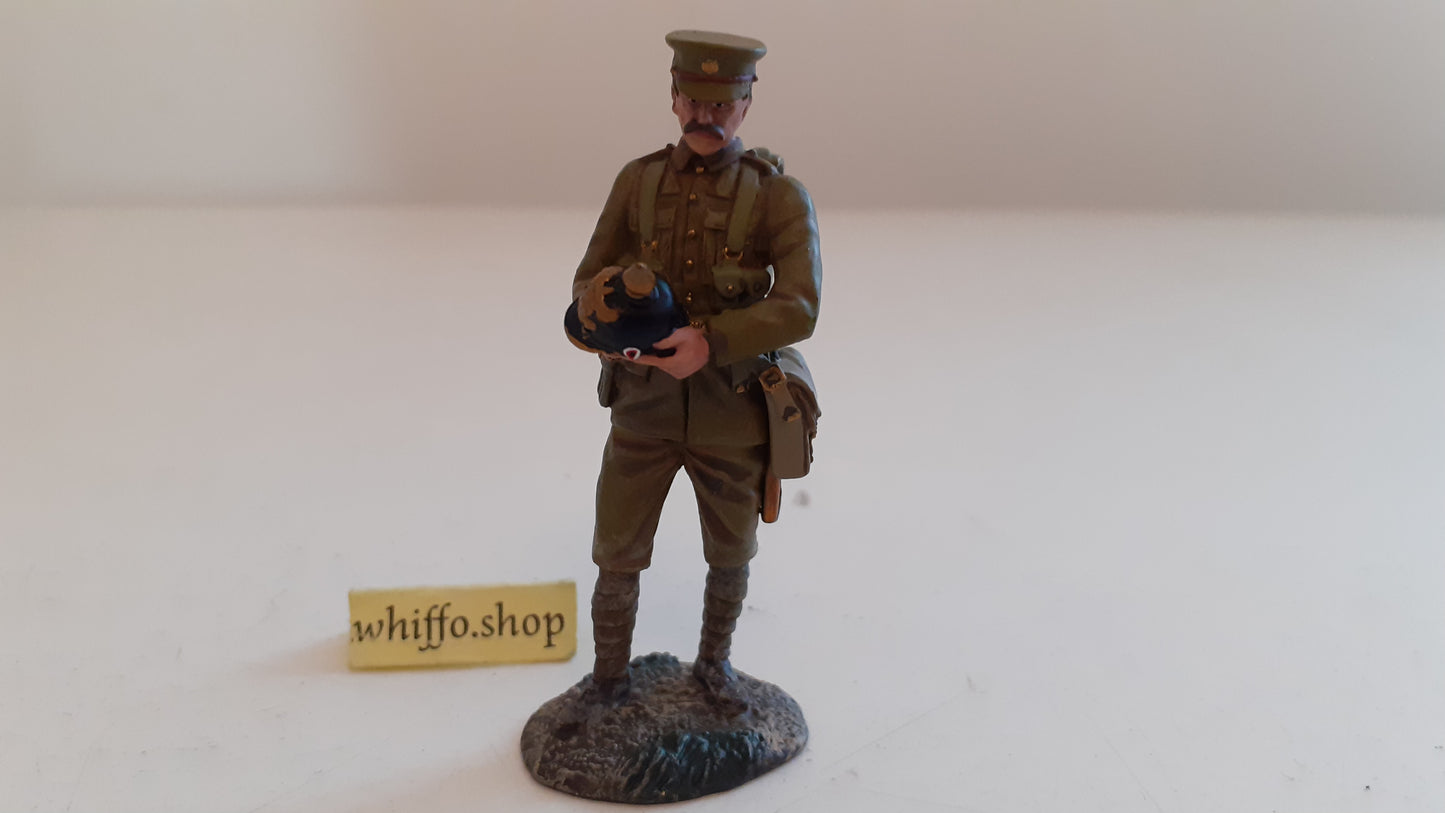 Britains 23068 ww1 british infantry Souvenir german helmet b617