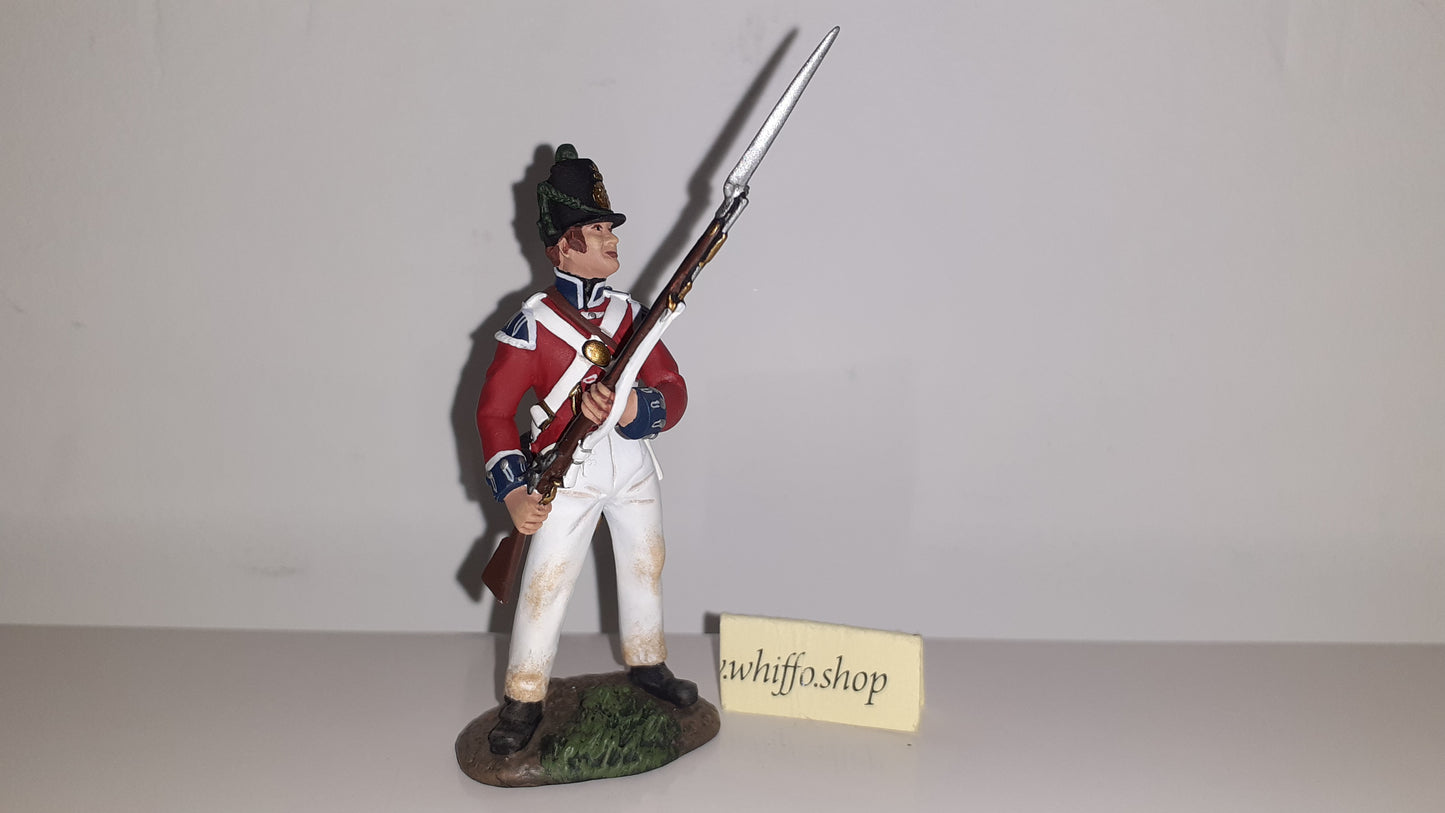 Britains 17608 2007 Coldstream Guards Waterloo Napoleonic  boxed 1:32 B10