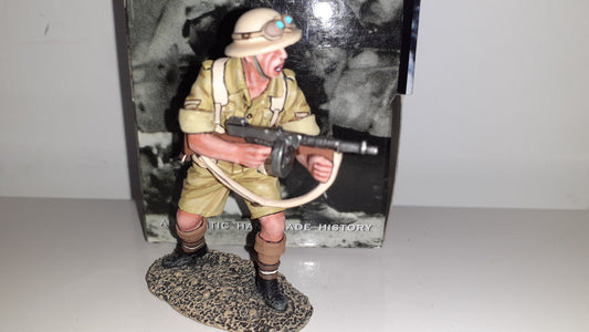 King and country Ww2 8th Army Tommy Gun boxed 1:30 2012 B11