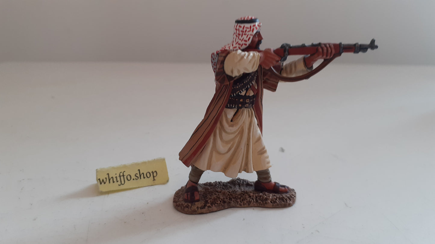 king and country loa005 Lawrence of arabia arab standing  1:30 box 2013 wdb25
