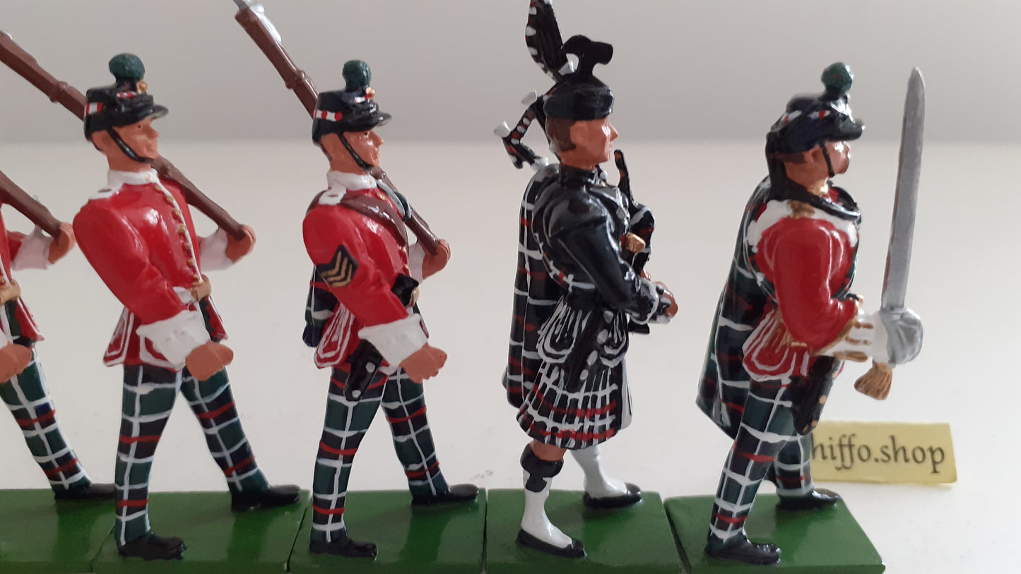 Britains 00127 highland light infantry piper 1999 1:32 metal S730