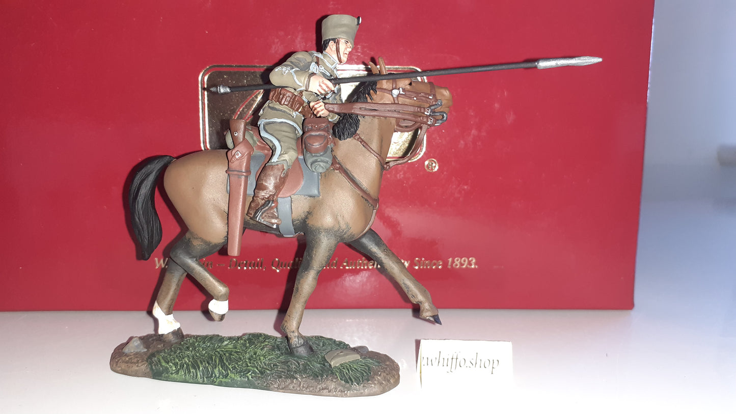 Britains ww1 17675 2006 German Deaths Head Hussar Cavalry 1914  metal boxd S7