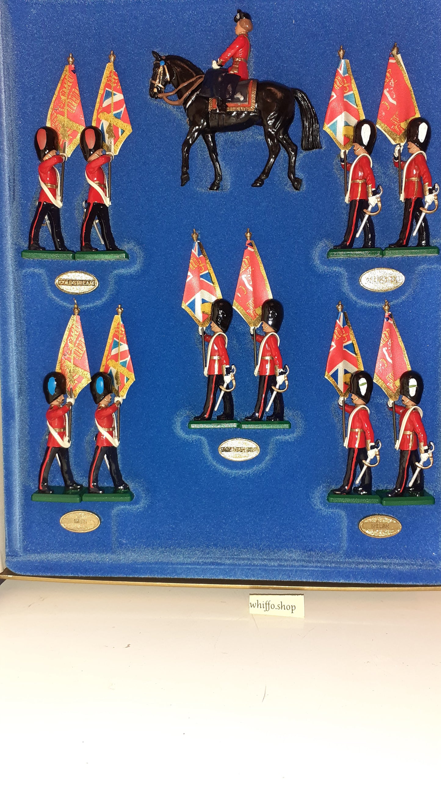 BRITAINS 5801 Trooping Colour Guards Queen Elizabeth Ltd Edition 1987 1:32 S745