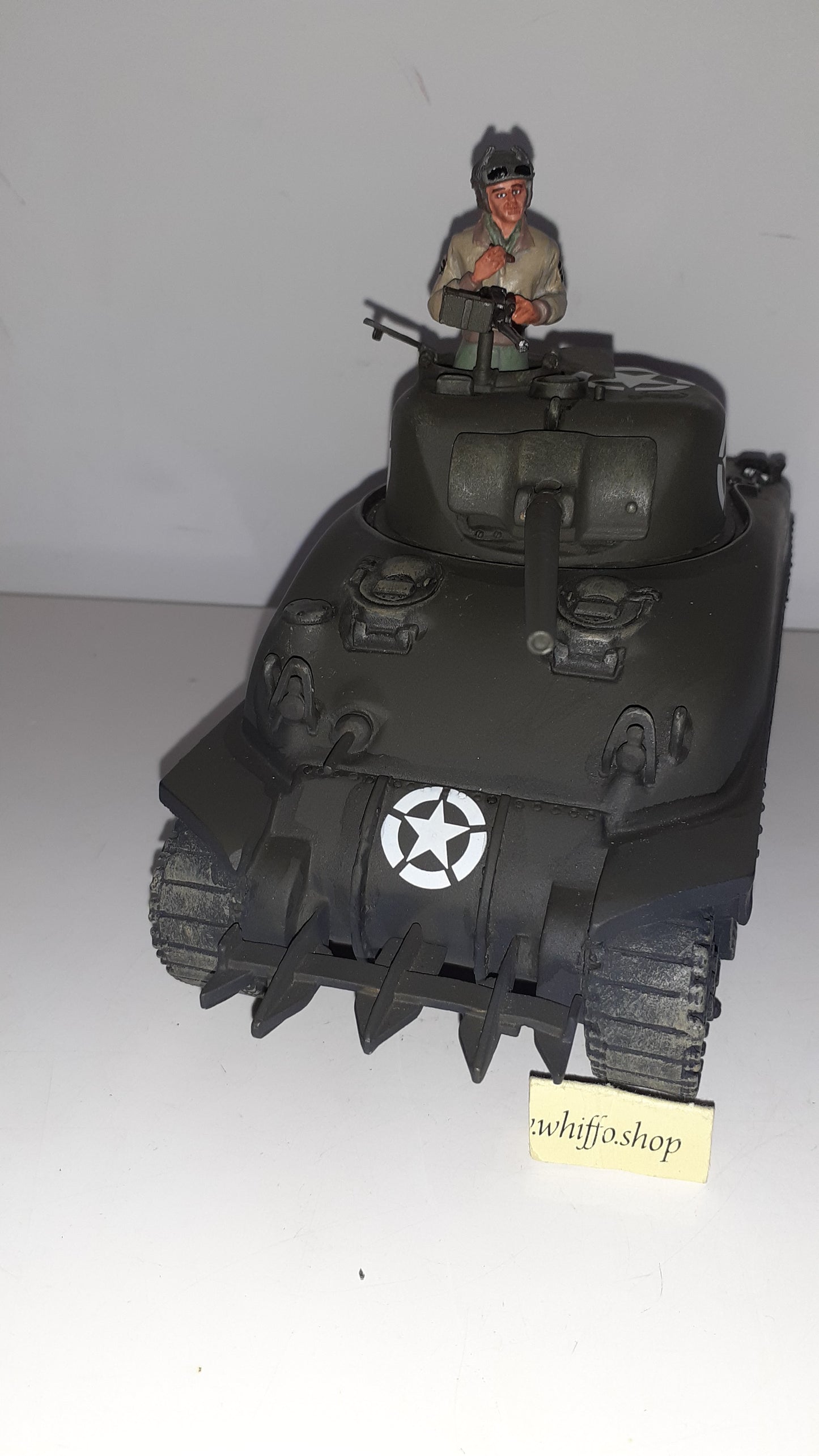 Britains 17496 17496a ww2 Sherman M4a1 tank  boxed 1:32 2003 S1 fury