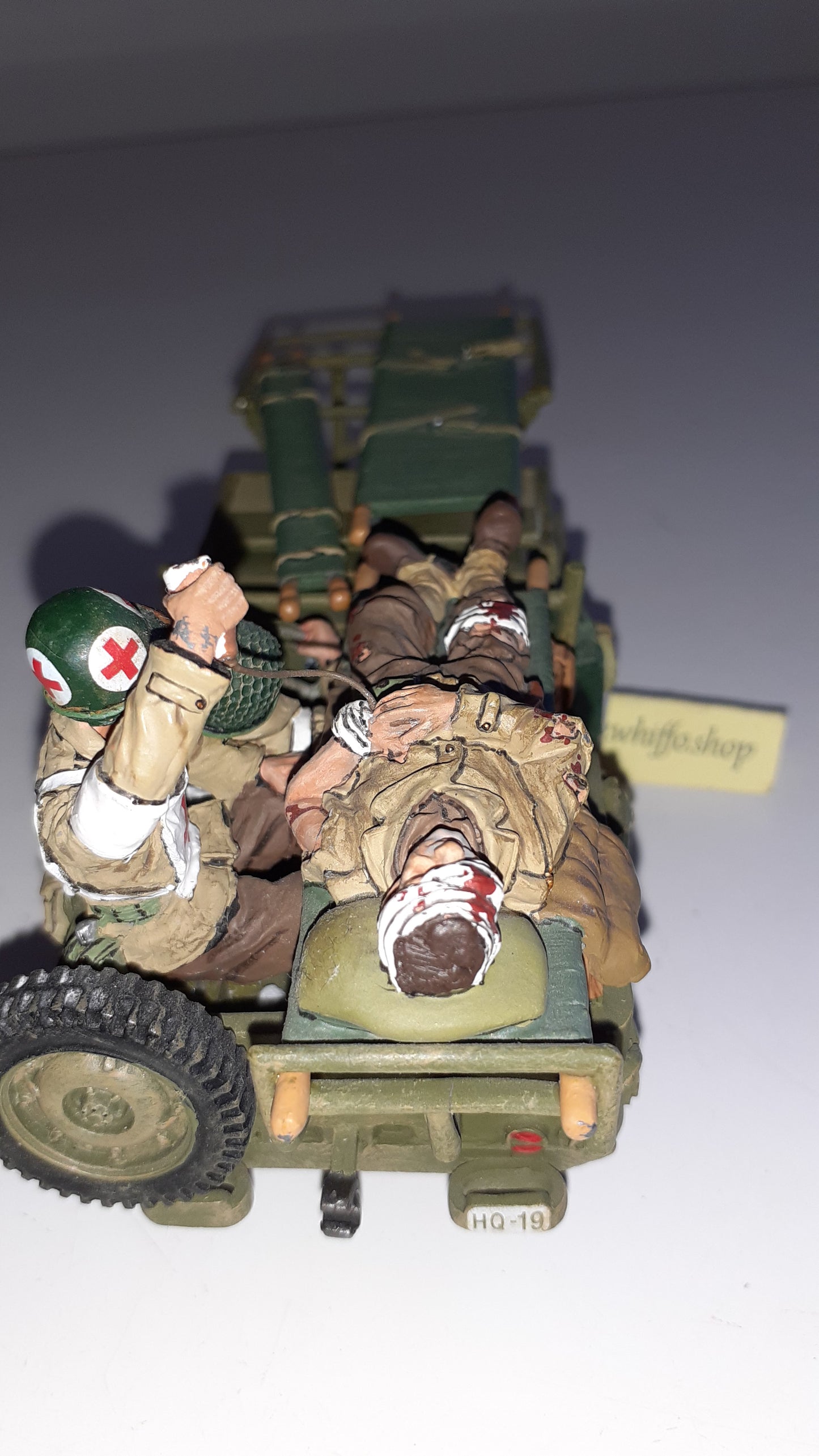 King and country Dd68 Us Ambulance Willys Jeep D-day Bulge 2011 boxd for sale S8