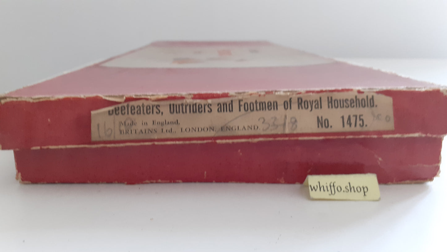 Britains 1475 coronation coach Beefeaters coxhmen outrider boxed 1:32 1952 wdb60