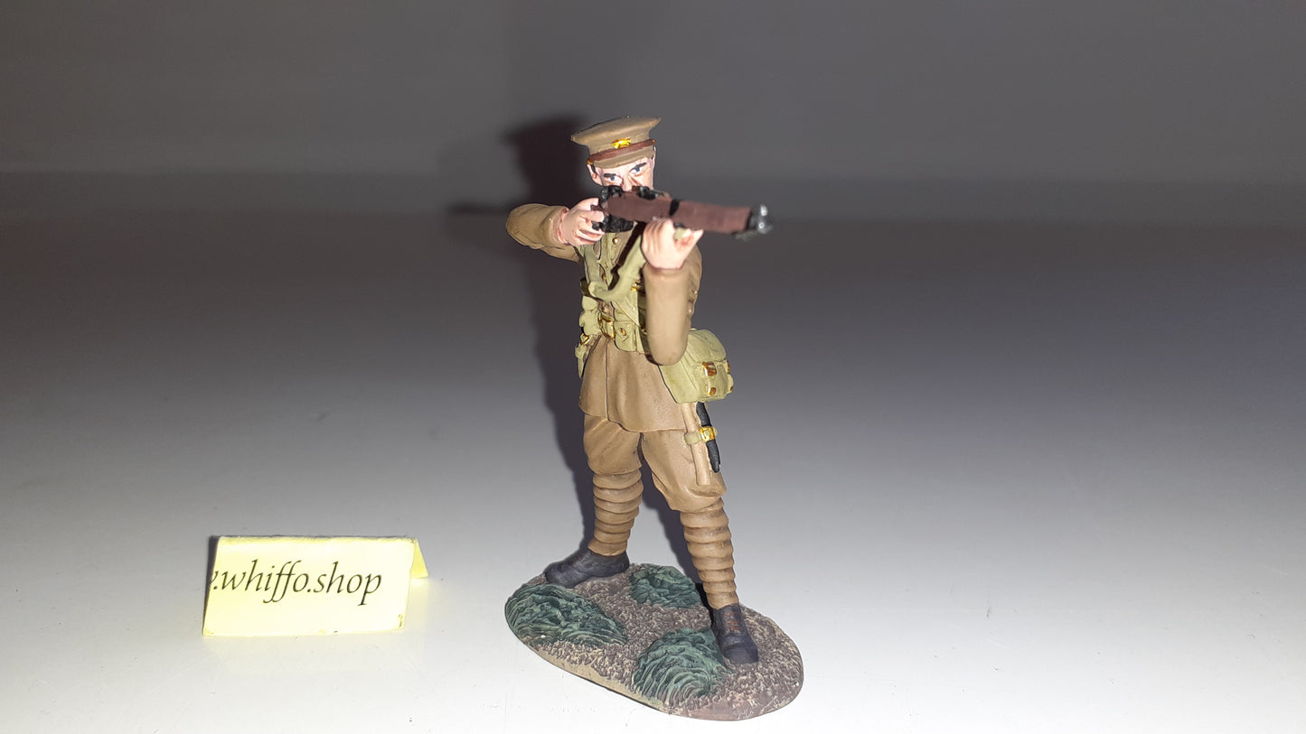 Britains metal  ww1 17902 British Infantry Firing 2010  1:32 Boxed  B12