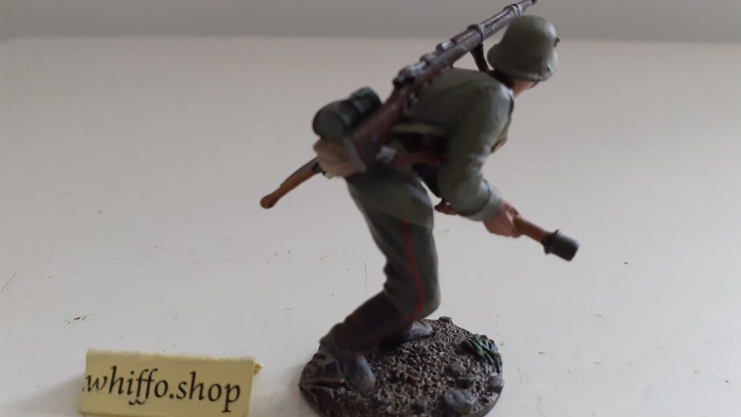 Britains 23055 ww1 german infantry grenade 1916 1:32 2014 boxed B620