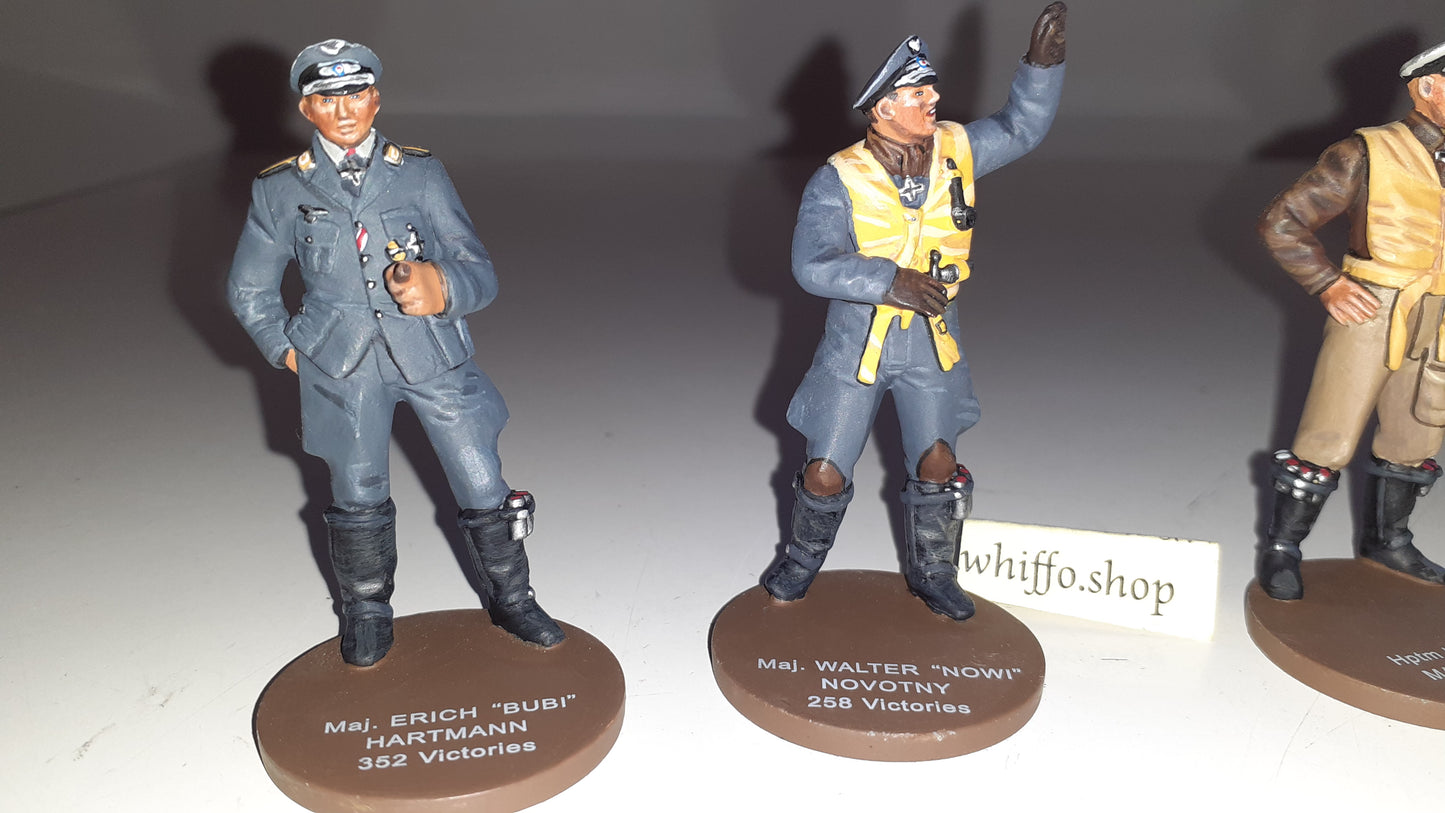 Oryon Ww2 5001 German Luftwaffe Aces metal  boxed 1:32 Britains Compatible S421
