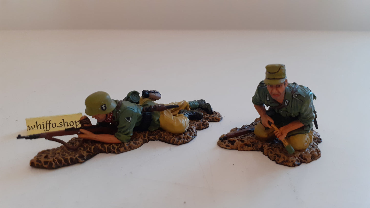 Thomas gunn ss032b ww2 german afrika korps rifle section boxed 1:30 compatible king and country s425