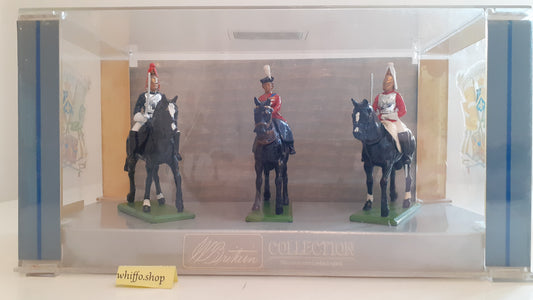 Britains ceremonial Queen Elizabeth Household Cavalry 1989 perspex box 1:32 S112