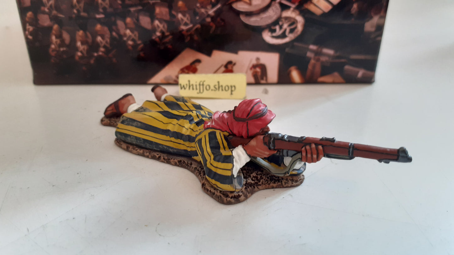 king and country loa07 Lawrence of arabia lying prone arab 1:30 box 2013 wdb25