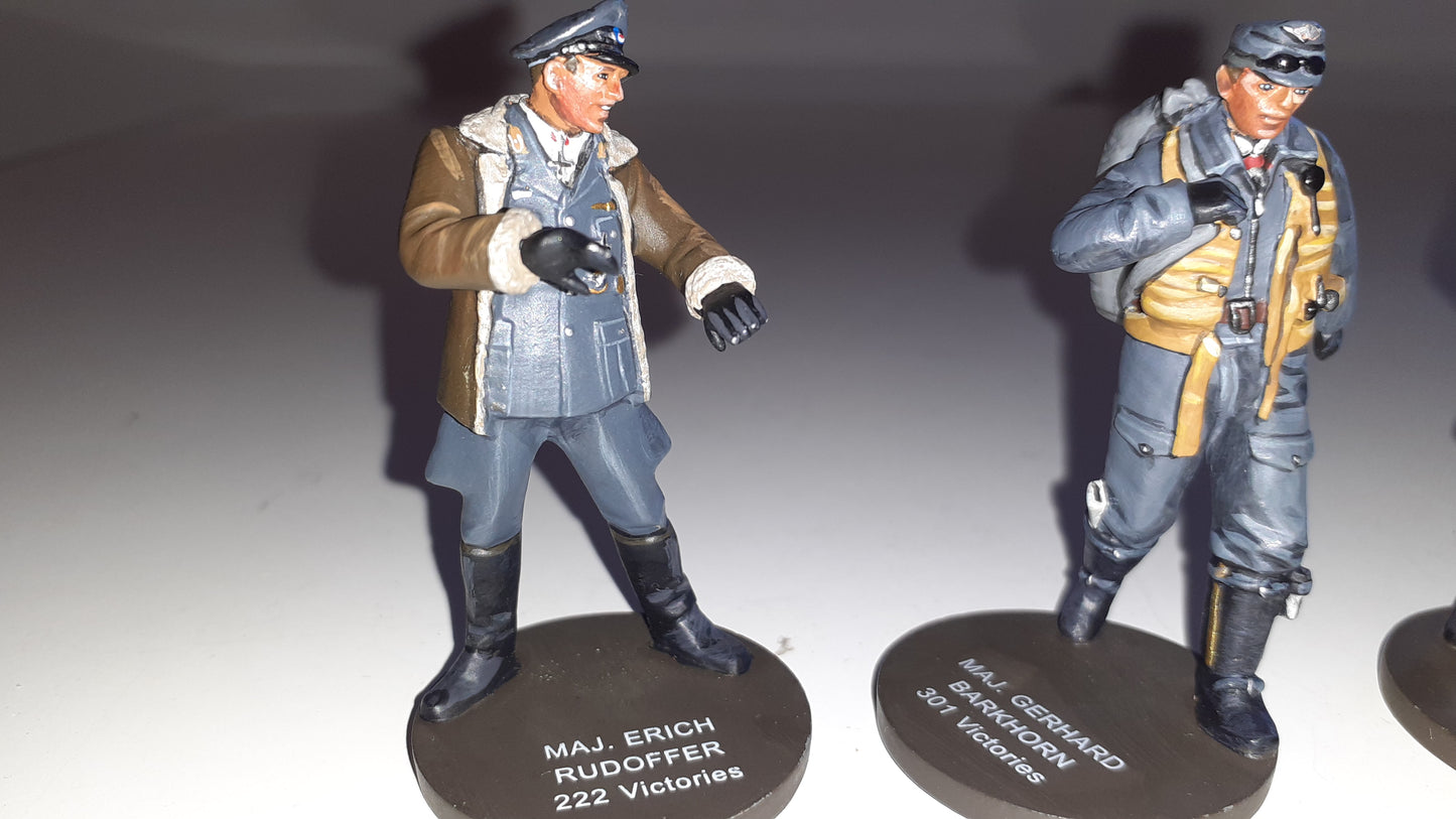 Oryon Ww2 5005 German Luftwaffe Aces metal  boxed 1:32 Britains Compatible S421