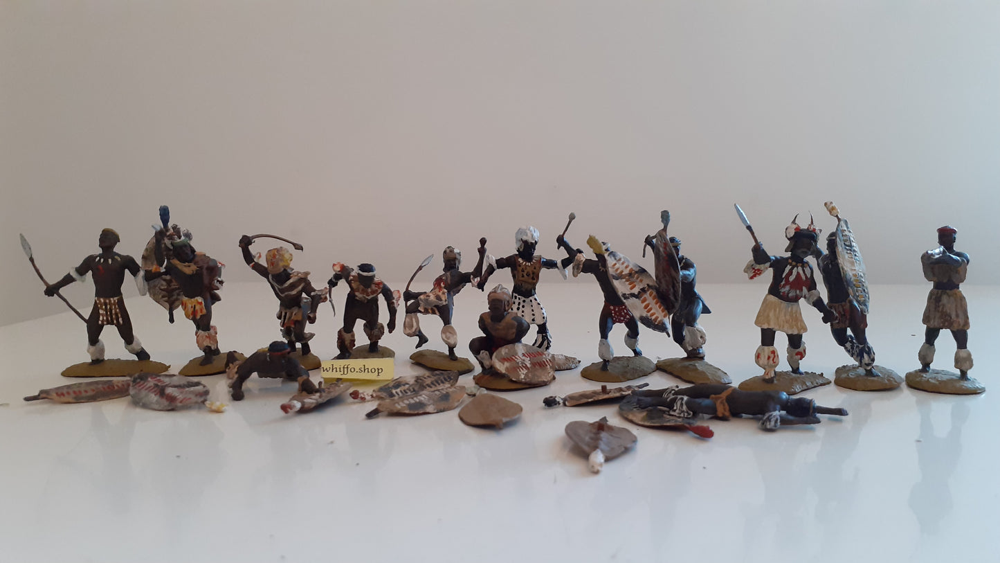 conte plastic Zulus  14 Figures 1:32 S8b24