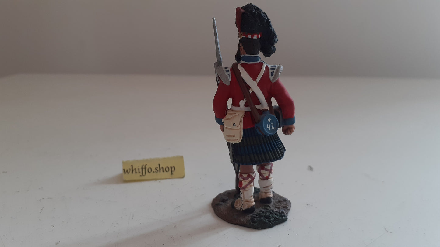 Britains 10001 museum collection black crimean war Highlander metal boxed s8