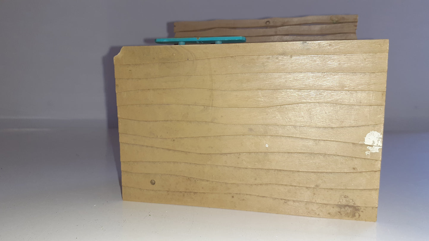 Timpo acw Wild West Building  1970s Plastic Missing Parts 1:32