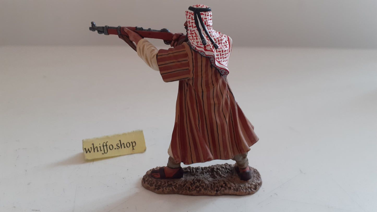 king and country loa005 Lawrence of arabia arab standing  1:30 box 2013 wdb25
