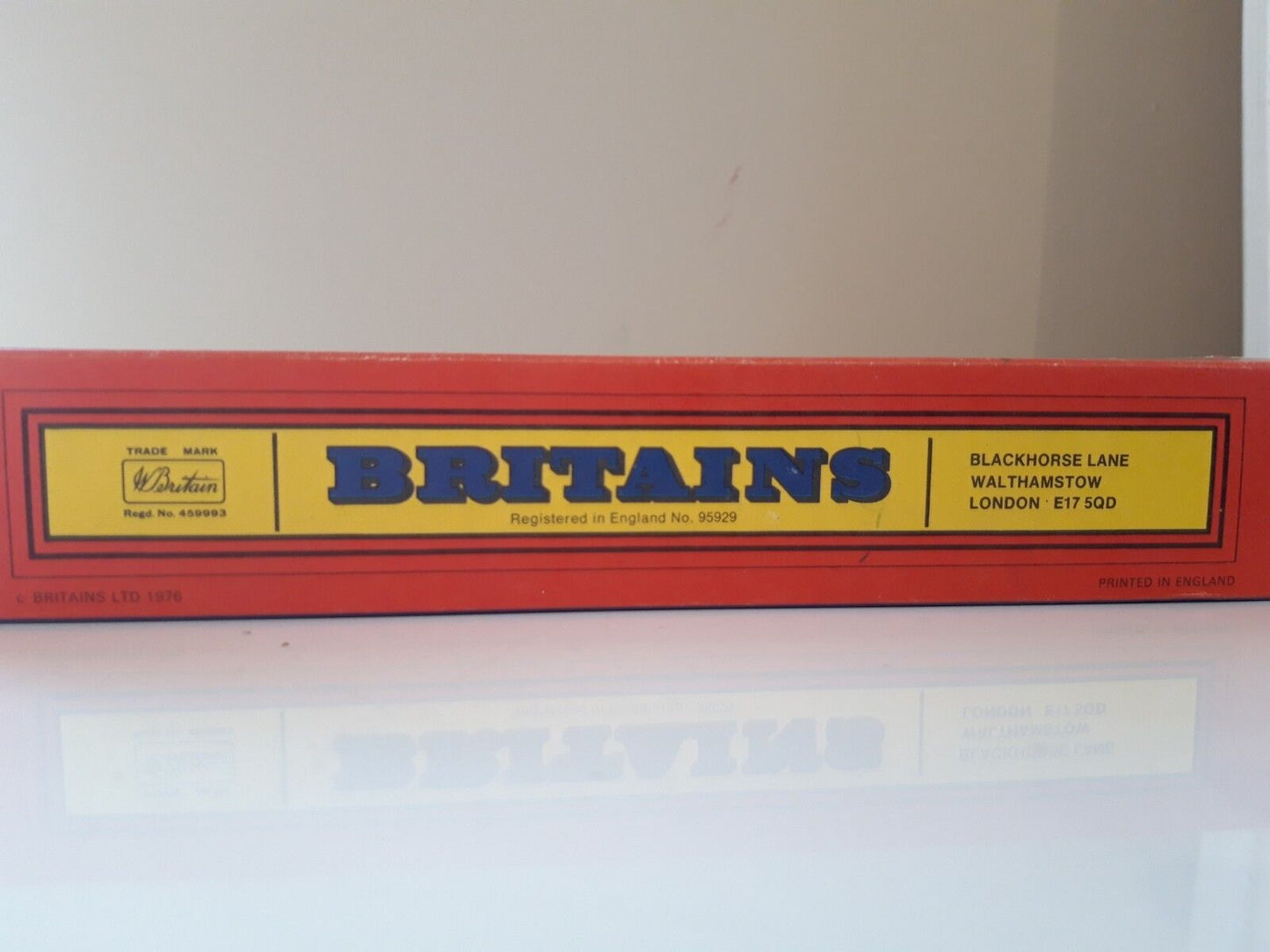 Britains deetail scots guards rare box 1970s 1:32