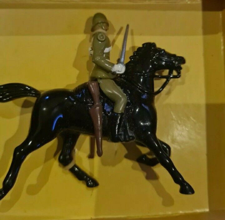 Britains 8807 empress India 21st Lancers cavalry 1990s 1:32 metal