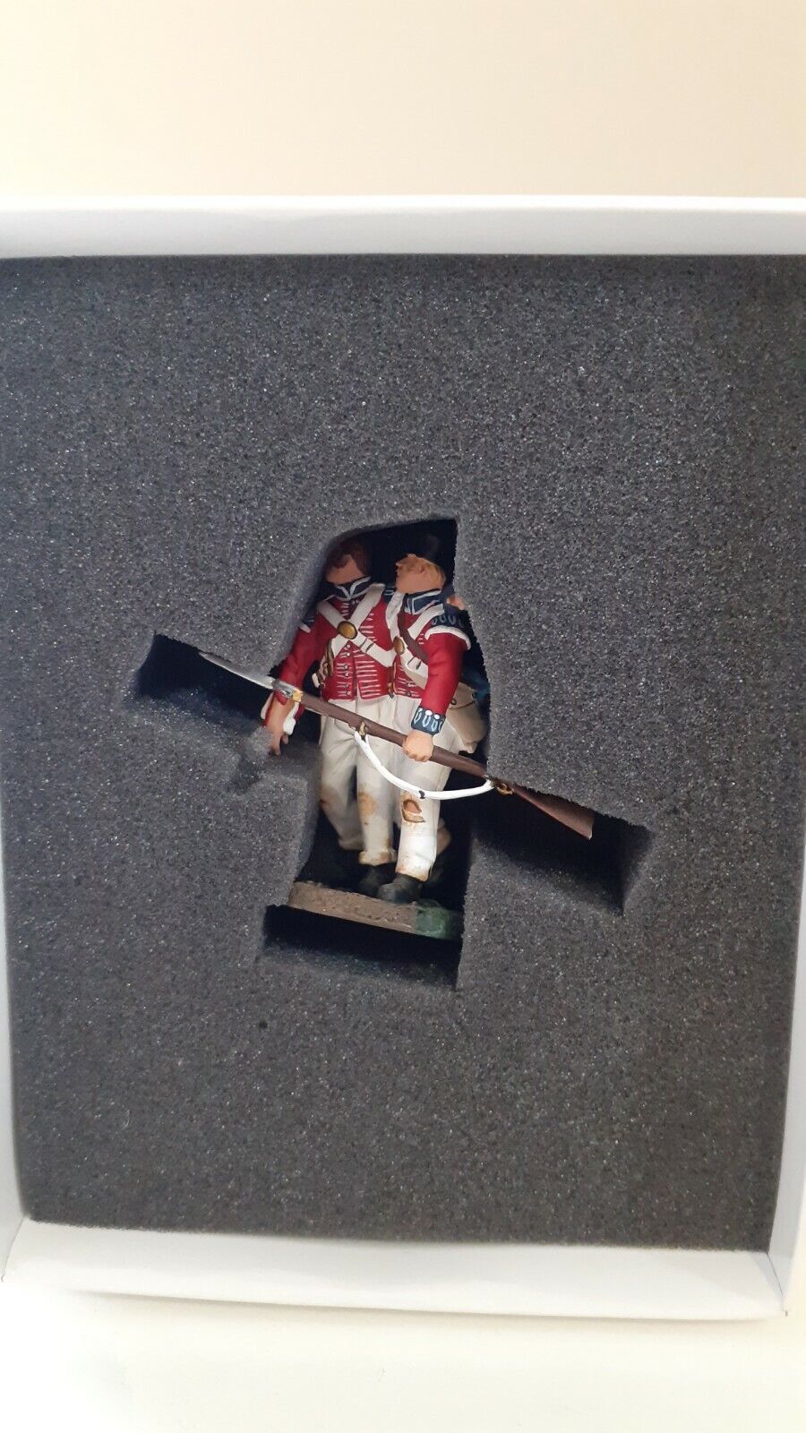 britains 17988 napoleonic hougoumont Waterloo coldstream guards wounded boxed