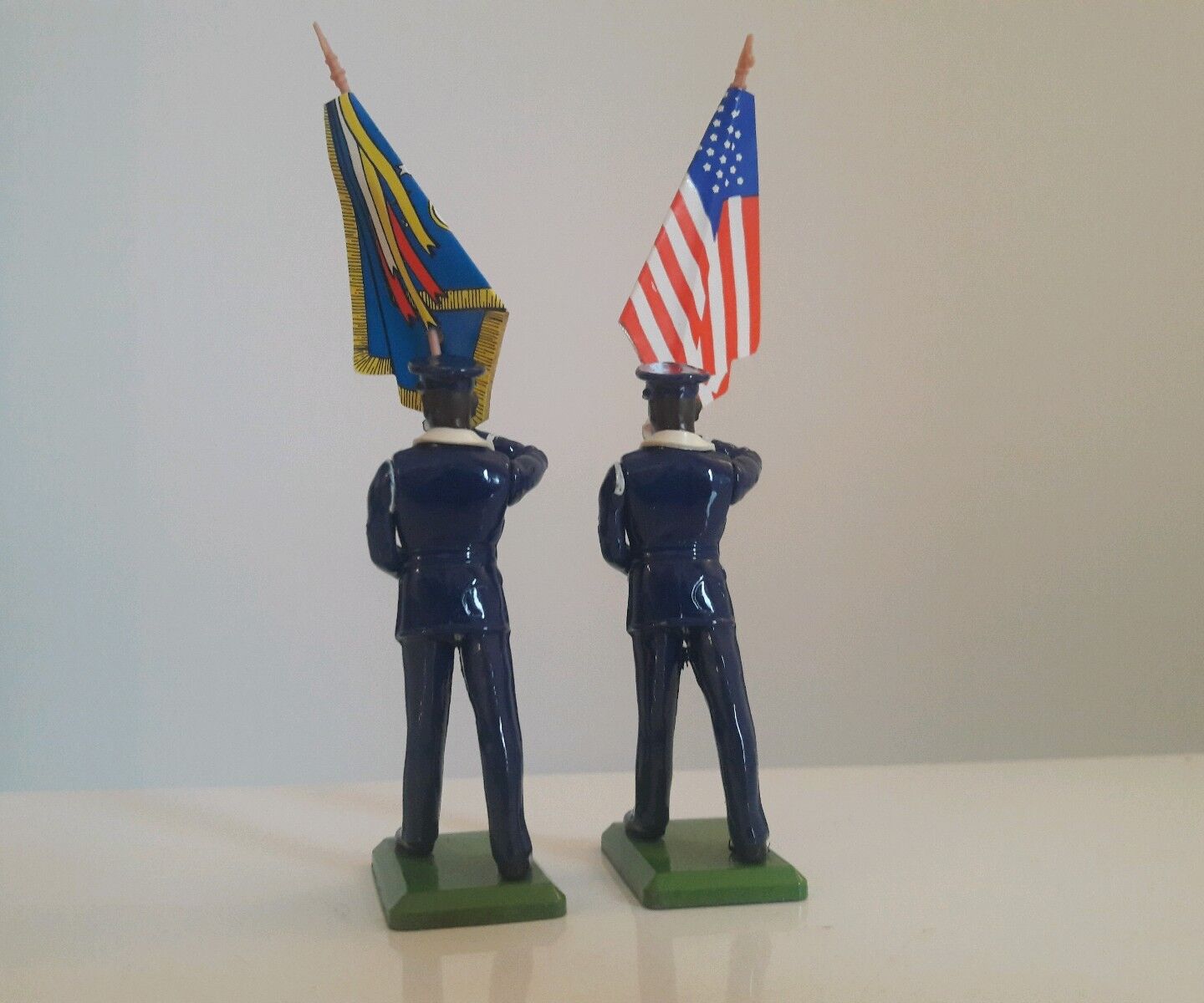 Britains ceremonial 2 us army air force colours stars and stripes 1:32 metal