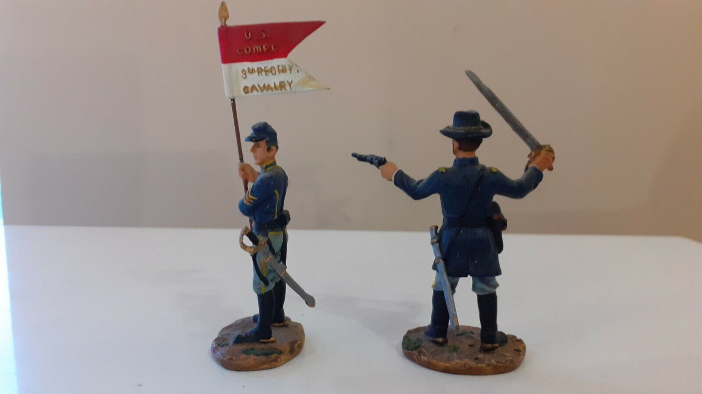 Britains 17566 union cavalry officer and guidon bearer 1:32 metal