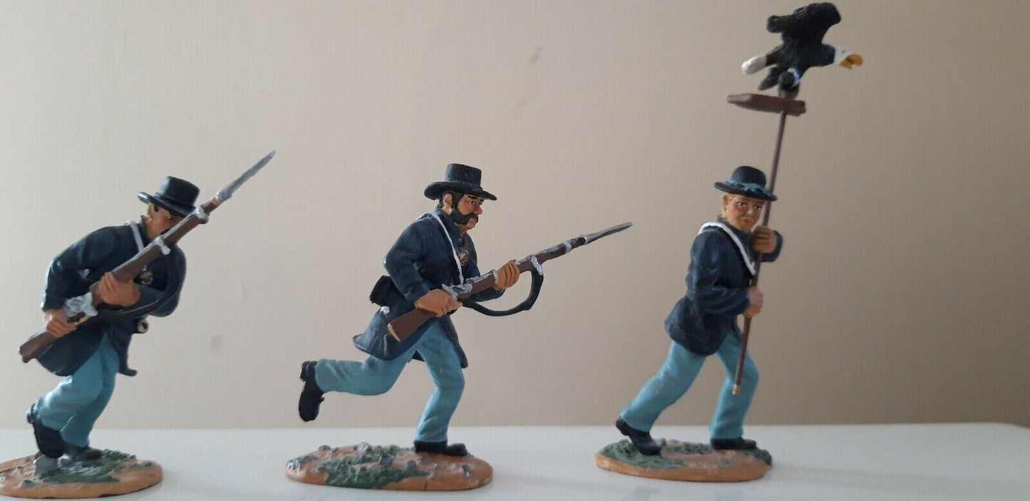 Britains 17377 acw union infantry 8th Wisconsin boxed