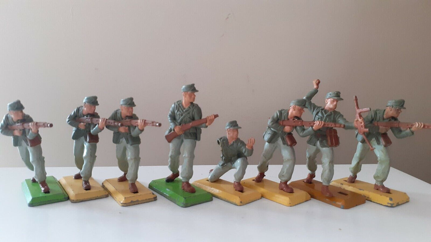 Britains deetail ww2 german afrika korps British 8th army 1970s  1:32  14 figs