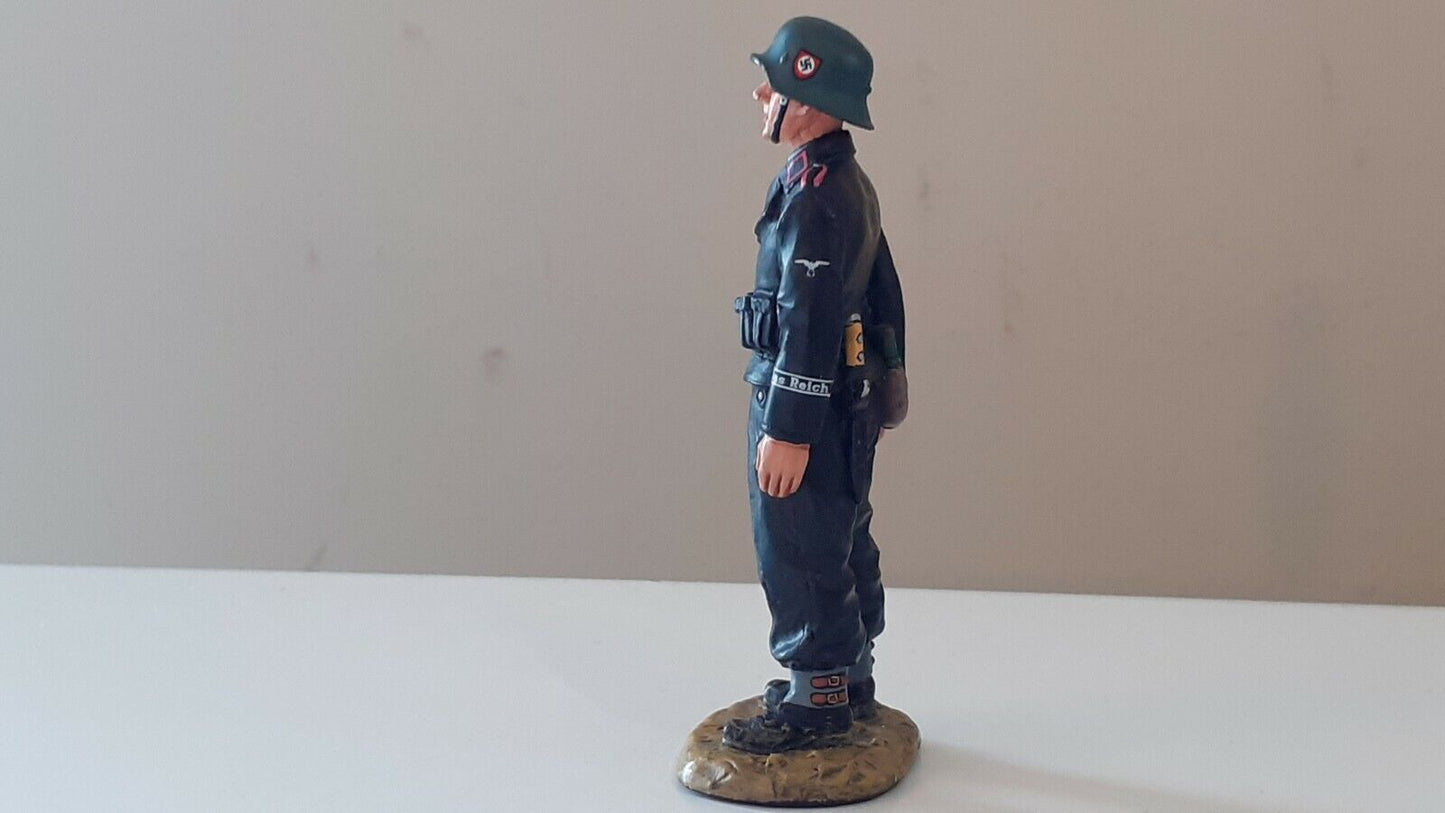 King and country ww2 german panzer waffen sentry parade ws156 no box w4