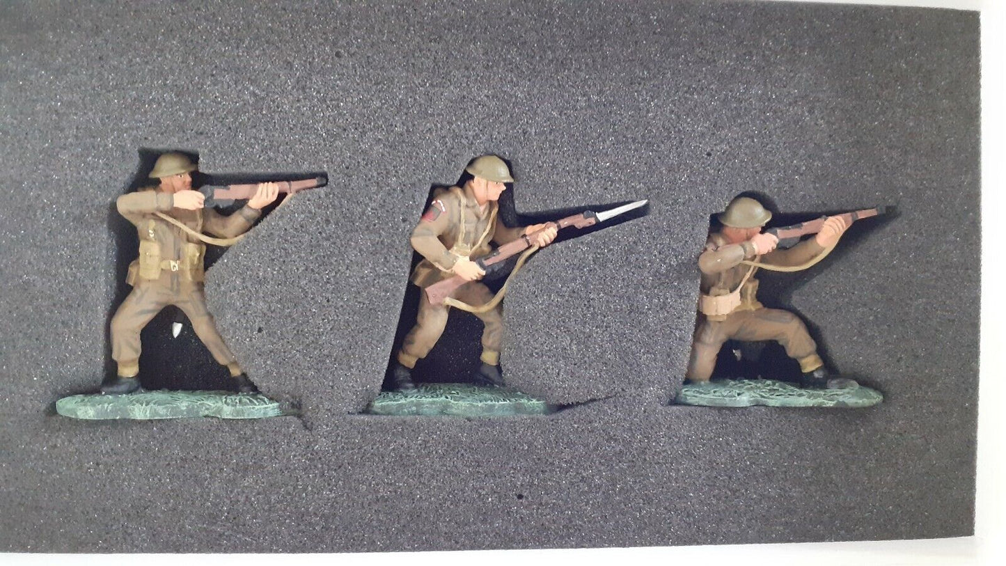 Britains ww1 ww2 British infantry 3rd division 17251 metal boxed