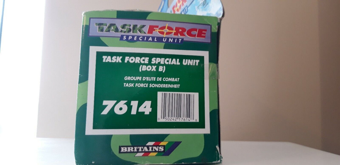 Britains deetail ww2 task  force poseable full set boxed 1990s  1:32