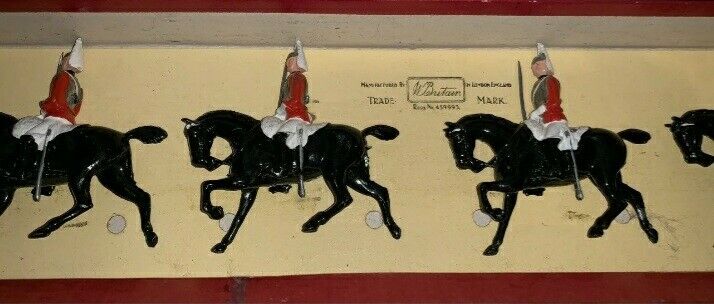 Britains set no.1 lifeguards life guards household cavalry 1940s 1:32 metal