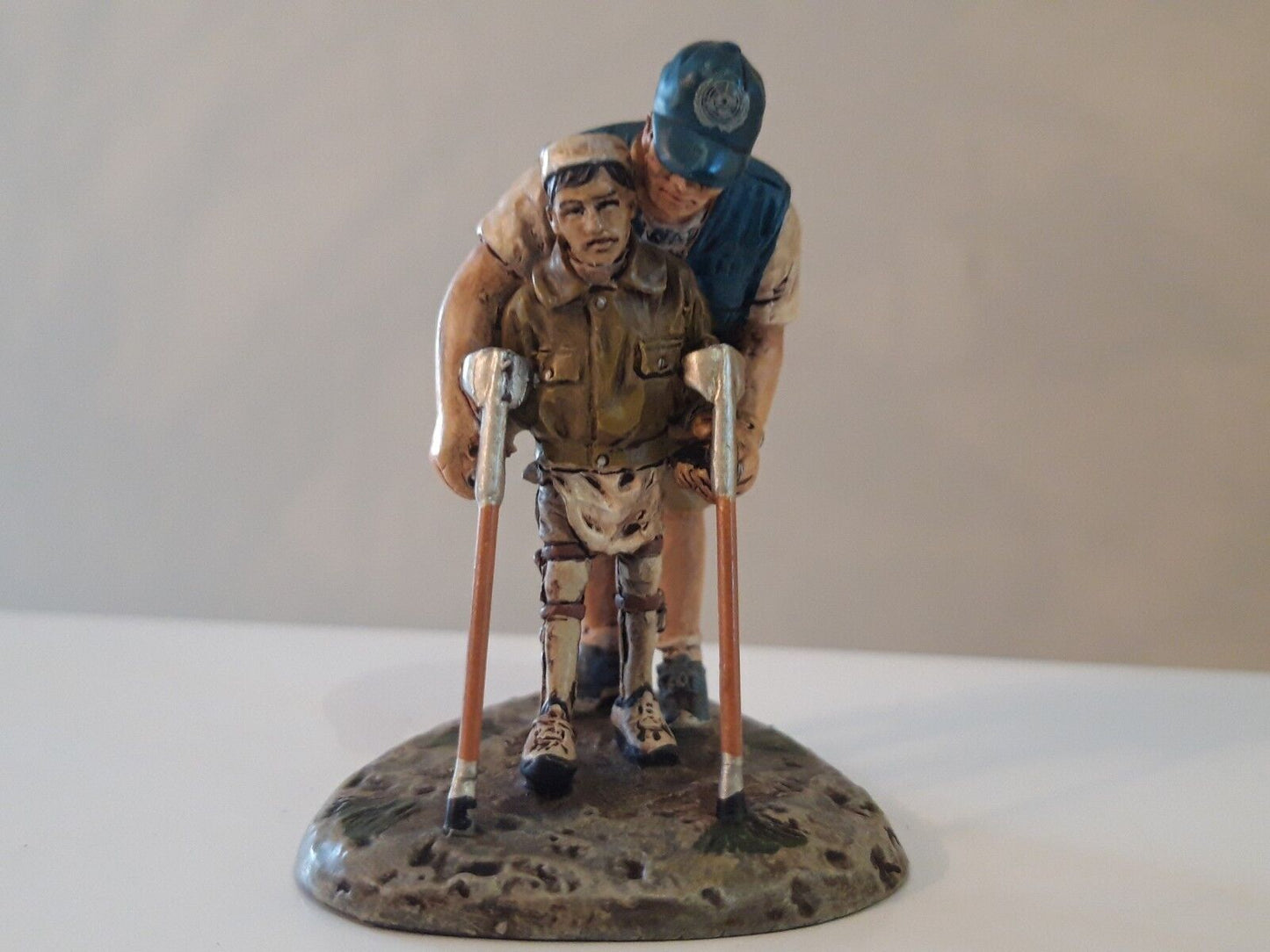 corgi forward ww2 civilians at war UN relief worker 1:32metal